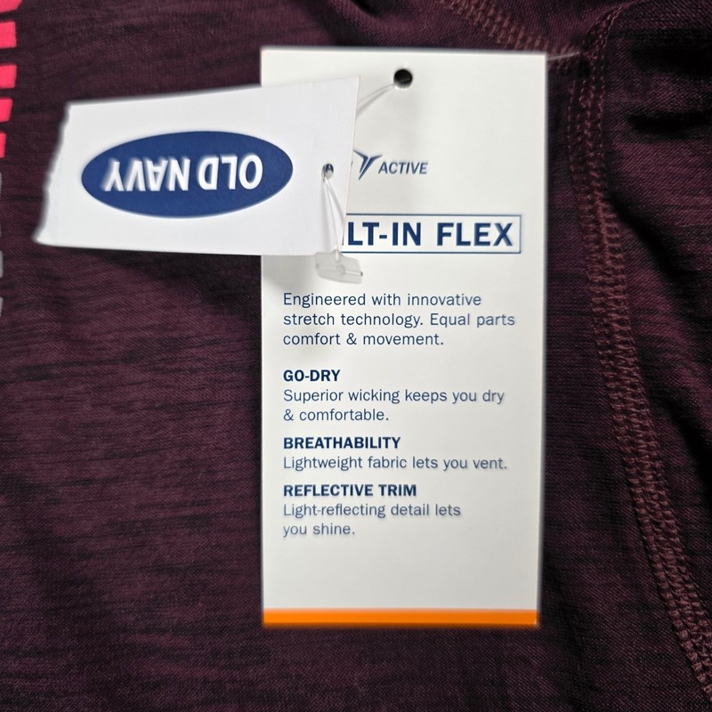Old Navy Active Mens Go-Dry Long Sleeve NYC Graphic Training Shirt Maroon L NWT gallery