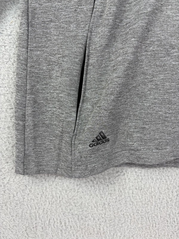 Adidas Pullover Mens 2XL Gray Black Colorblock Quarter Zip Long Sleeve Athletic gallery