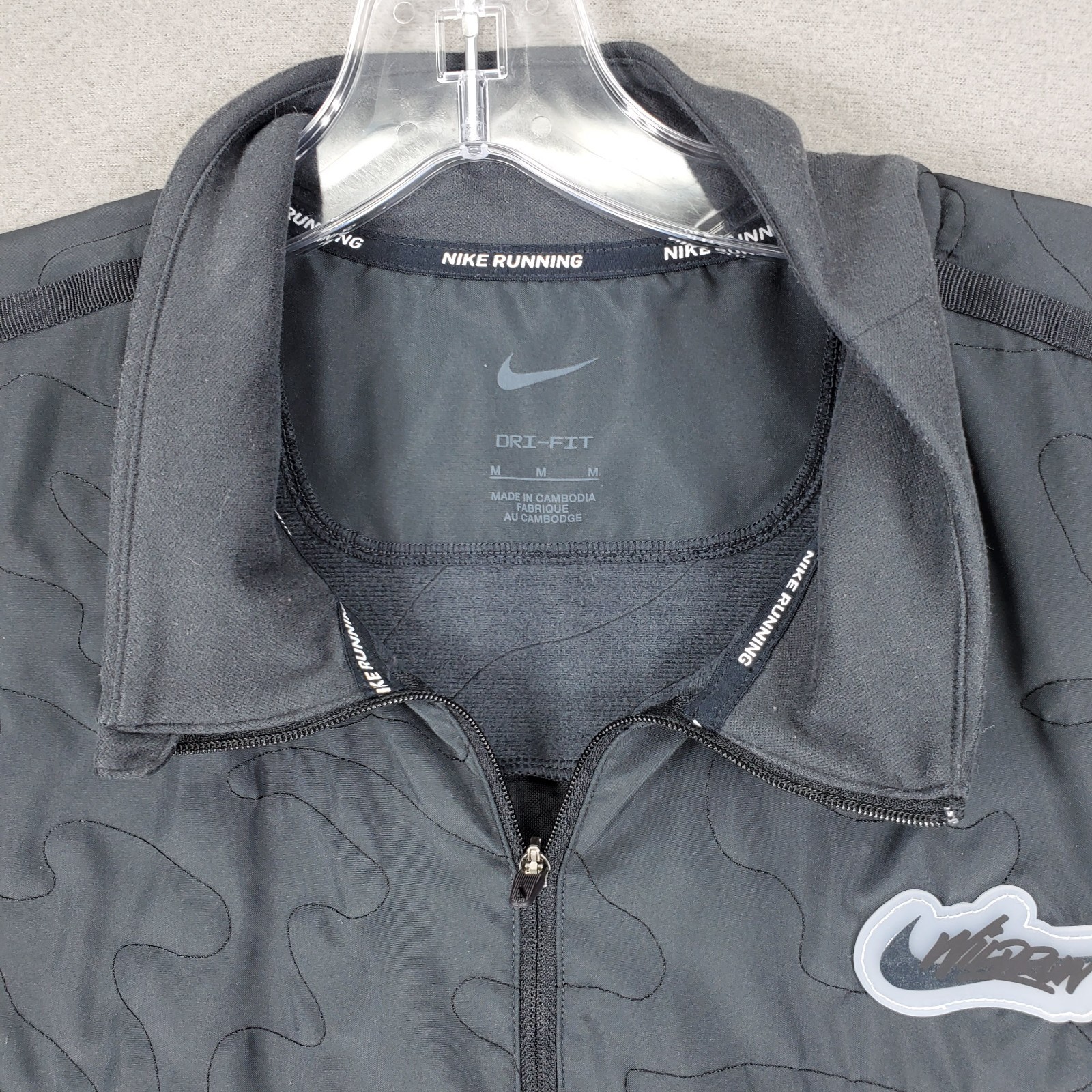 Nike DRIFIT Wild Run Element Men's 1/2-Zip Running Top DD6764-045 Size M Sweater gallery