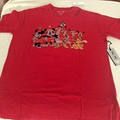 American Eagle Disney Men’s Holiday Graphic T-Shirt, Red EXTRA Small READ BELOW