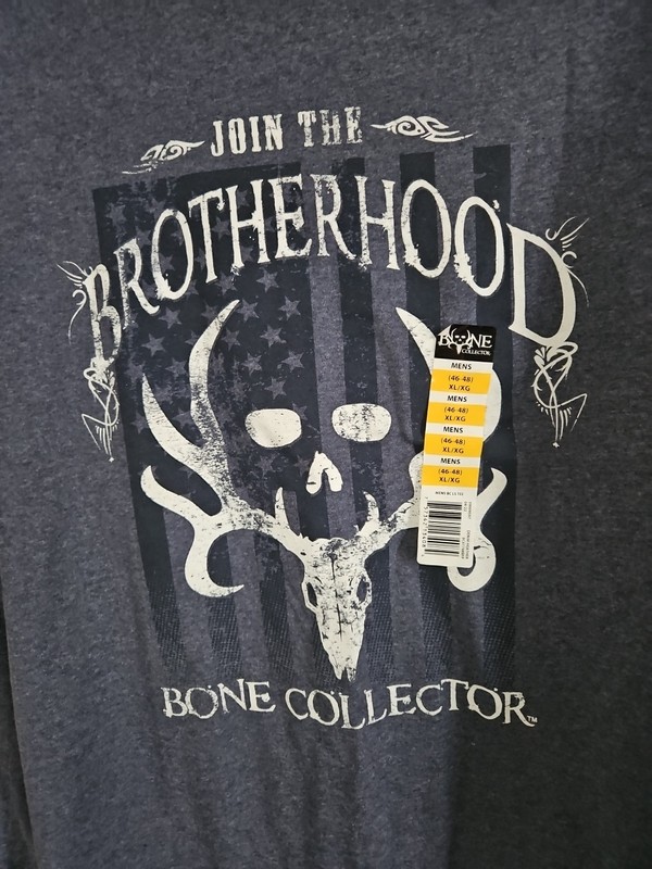 (3) Men's Size XL LONG Sleeve Bone Collector Real Tree Mossy Oak T-Shirts Camo gallery