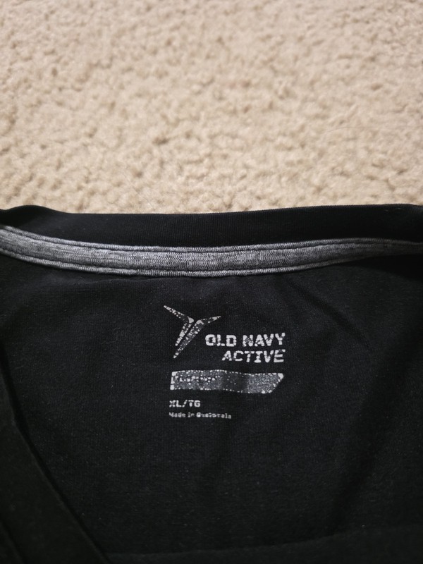 Old Navy Active Men's XL Black Lightweight Crew Neck Short Sleeve T-Shirt gallery