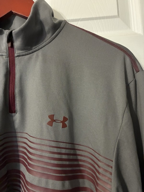 Under Armour ColdGear Men's M Loose 1/4 Zip Mock Neck Striped Gray/Red gallery