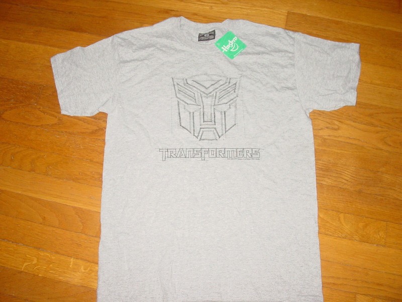 RETRO Official Hasbro TRANSFORMERS T-Shirt NEW / TAG sz........ MEDIUM gallery