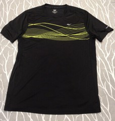Everlast Athletic Fit EverDri XL Tee Shirt Black With Yellow Logo