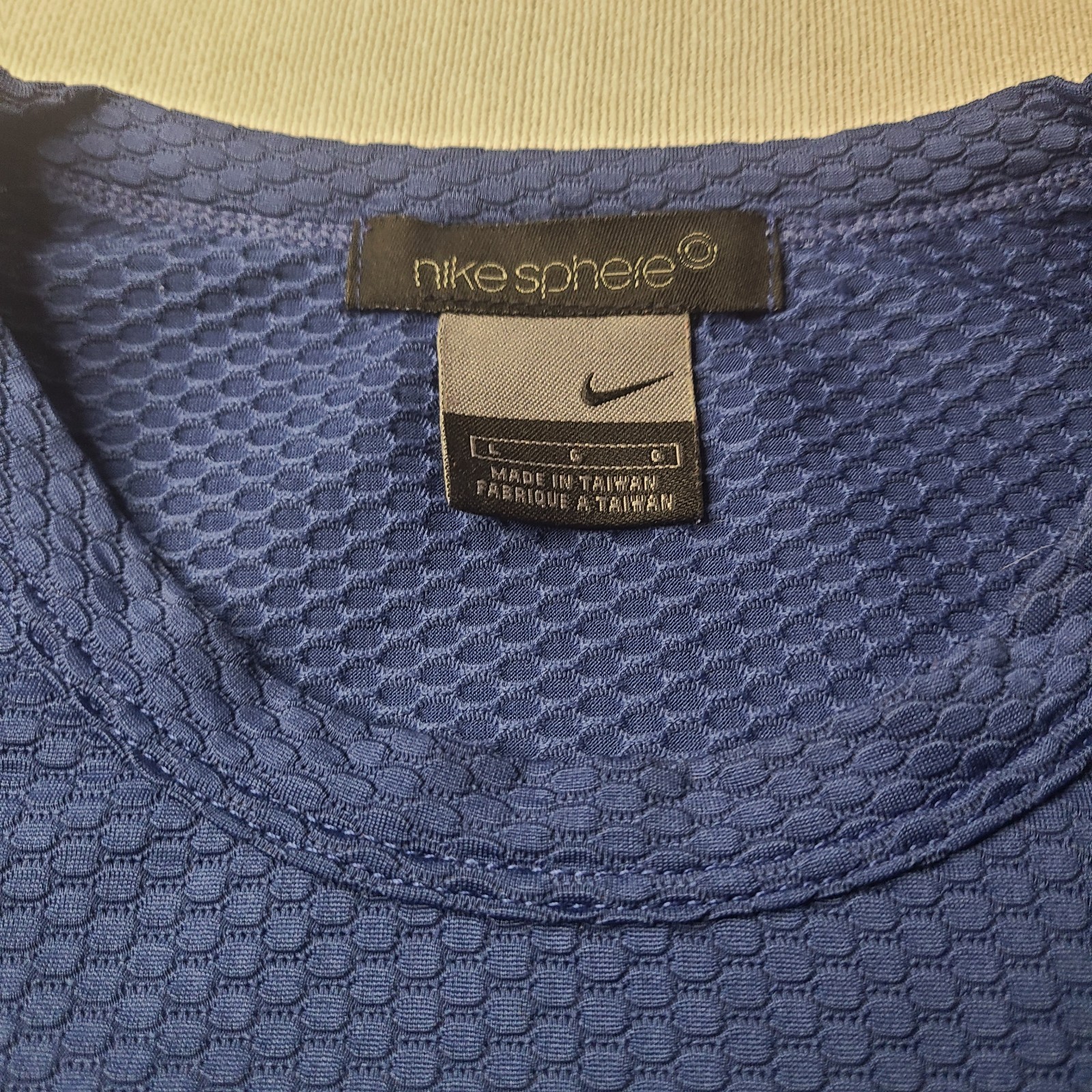 Nike Sphere Long Sleeve Shirt LRG Blue and Grey gallery
