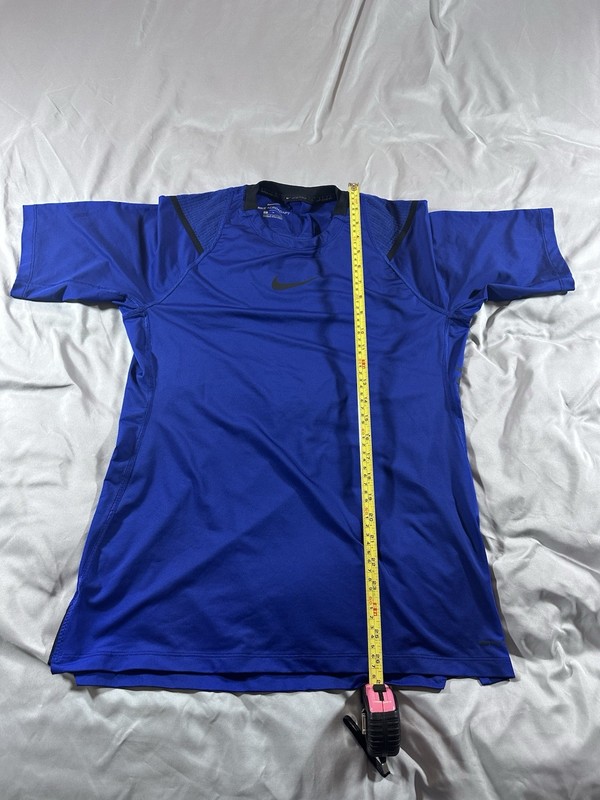 Nike Pro AeroAdapt Mens Medium Short Sleeve Training Top Royal Blue BV5510-455 gallery