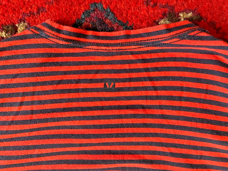 Lululemon Men’s Striped Tech Short Sleeve marked Med, 19 inch chest, unique Logo gallery