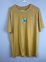 lululemon Men’s Performance Tee Yellow Raglan Size L 22×29