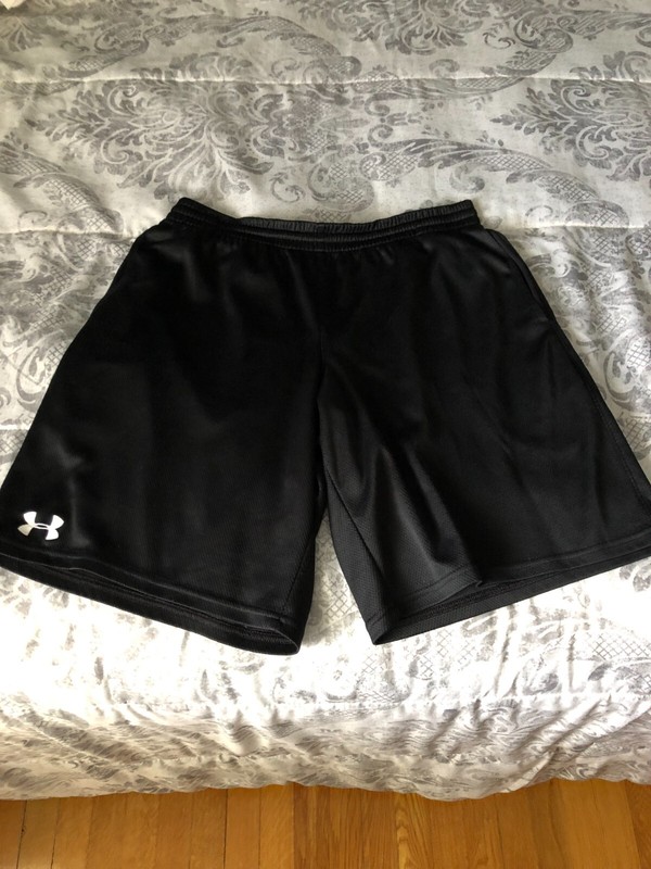 Men's Under Armour Workout Shorts Medium 3 Set - Good Condition gallery