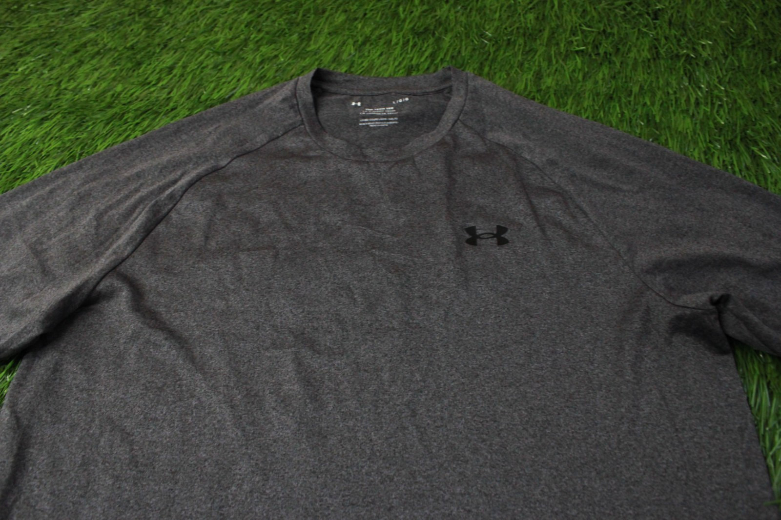 UNDER ARMOUR TECH TEE HEATGEAR MEN COMPRESSION SHIRT JERSEY TEE ORIGINAL SIZE L gallery