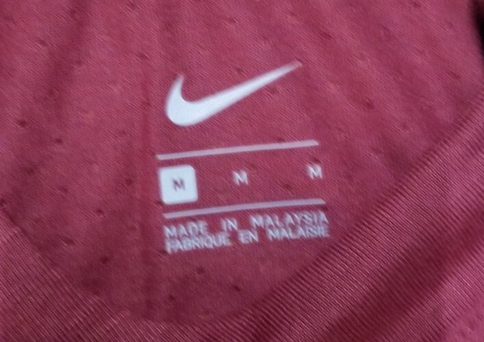 NIKE - DRY-FIT LONG SLEEVED SHIRT - MED - CW3539-692 gallery
