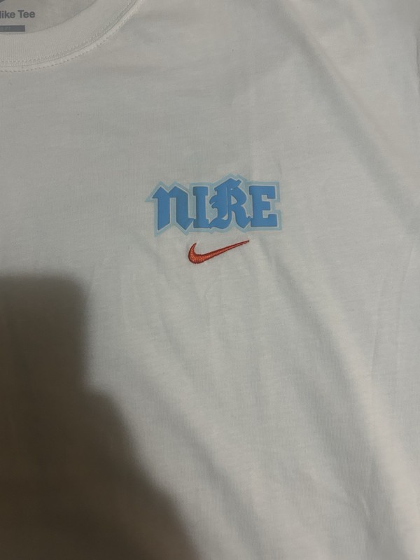 Mens Nike Sportswear Max90 Loose Fit T-Shirt “Size XXL” FZ5385-100 gallery