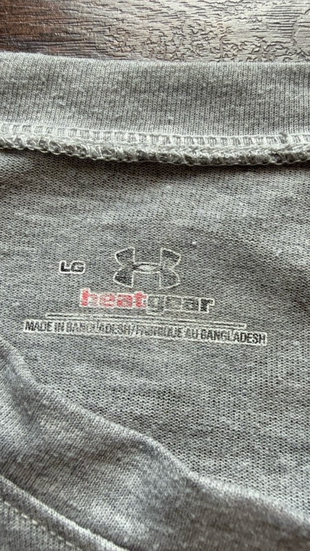 Under Armour HeatGear Gray T Shirt Men’s Large Athletic Gym Logo Tee Comfort gallery