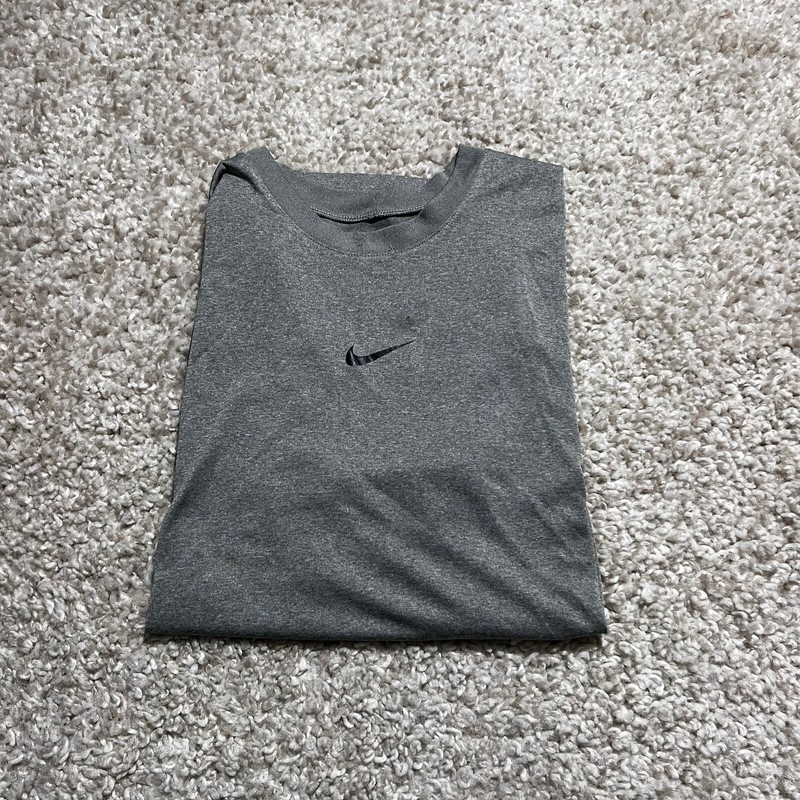 Nike Shirt Mens Medium Gray Dri Fit Center Swoosh Logo Runner Gym Workout Tee gallery