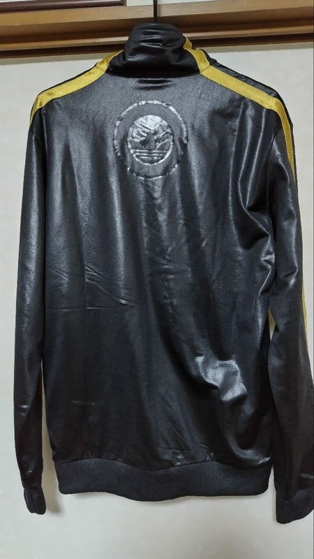Adidas Originals Chile 62 Big Logo Jersey M Black Engraved buttons JP 2512TK gallery