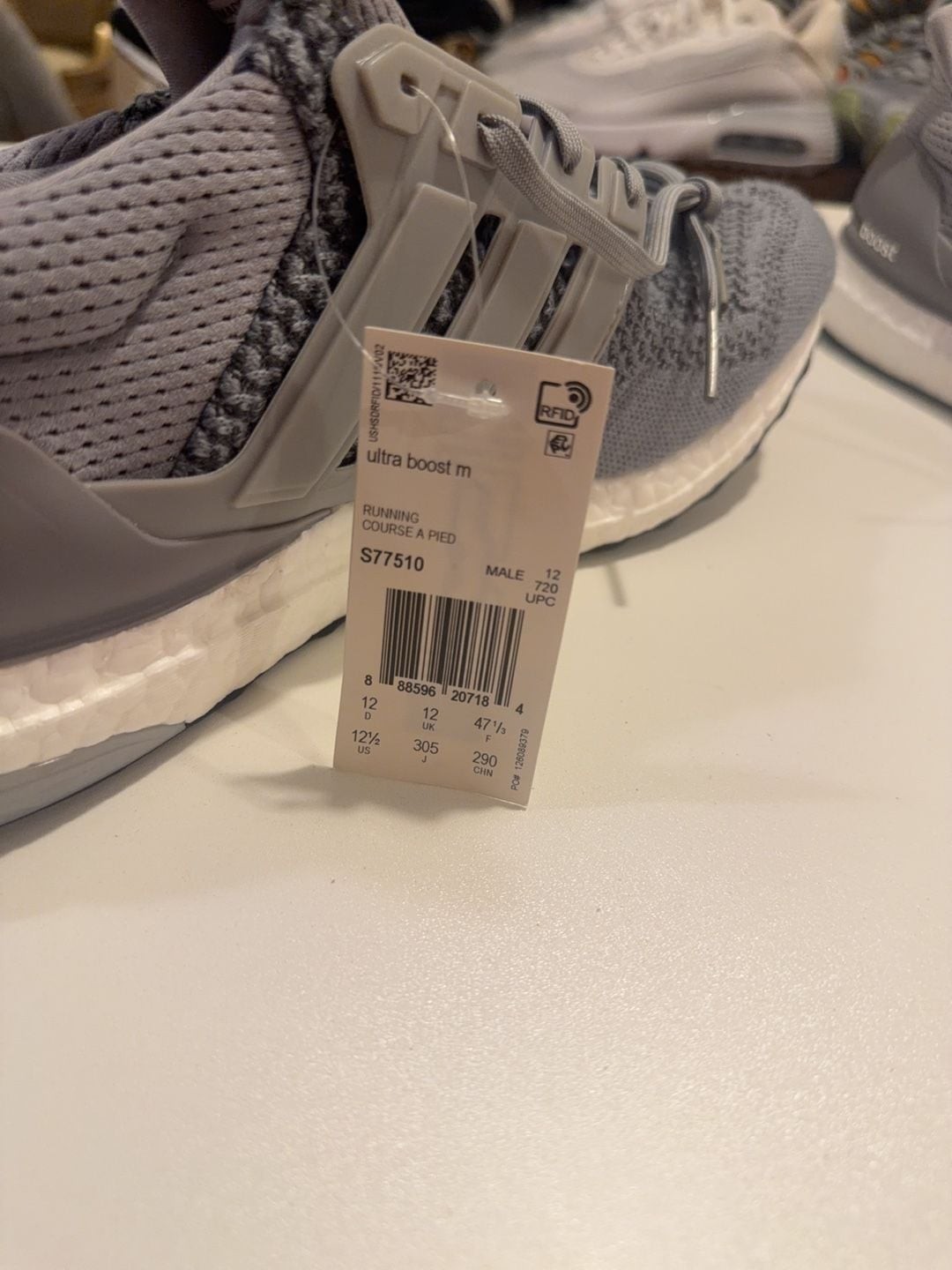 Adidas Ultra Boost M Running Shoes Size 12.5 S77510 gallery