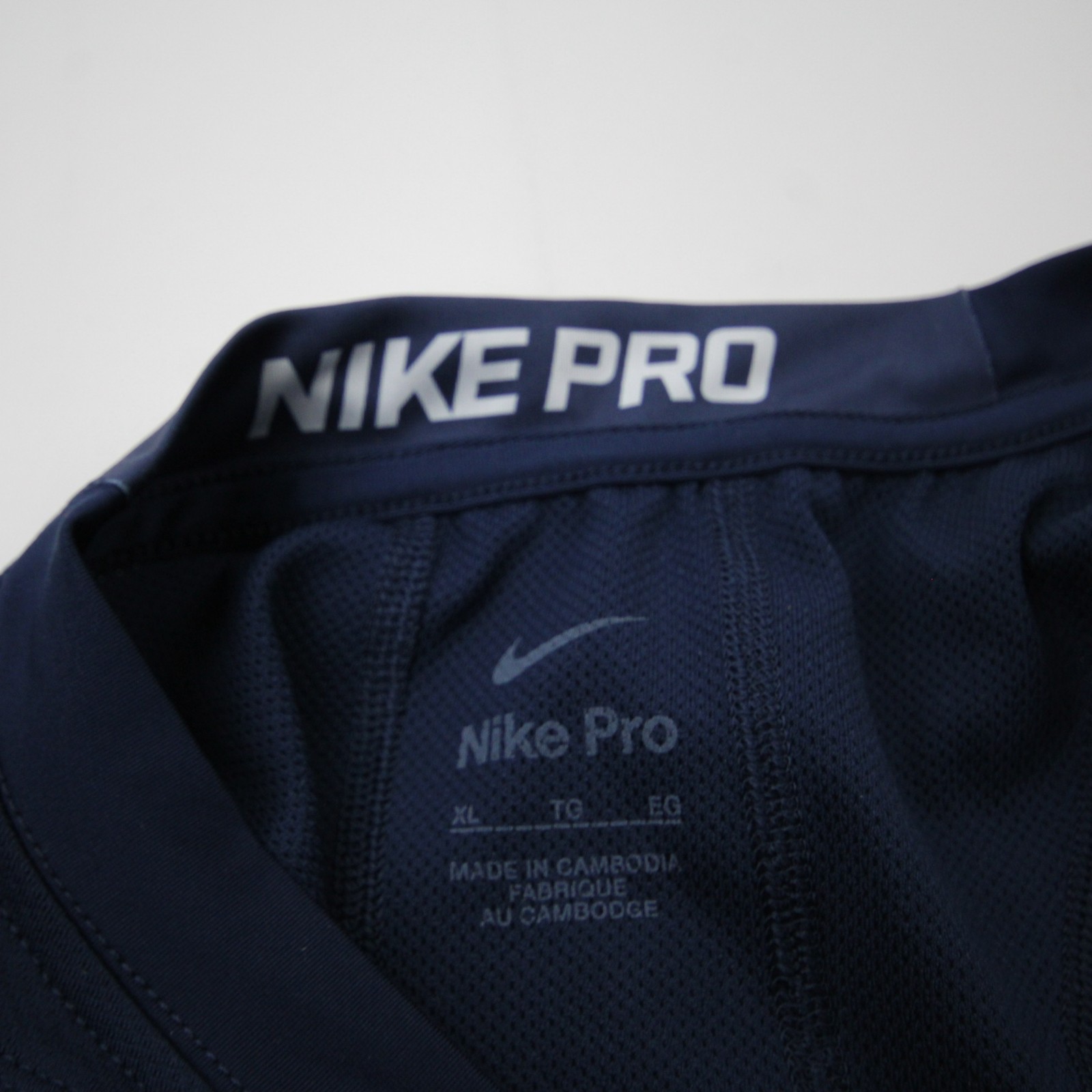 Nike Pro Padded Compression Top Men's Navy Used XL gallery