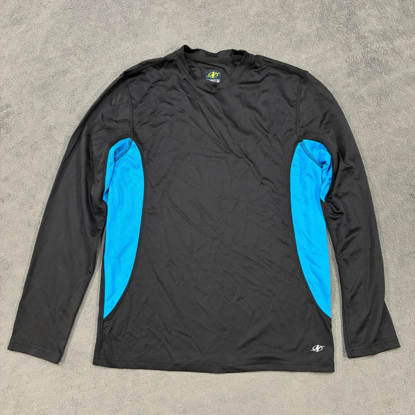 NordicTrack Black Blue Pull Over Long Sleeved Athletic Shirt Men's Size Medium gallery