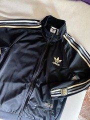 ADIDAS CHILE 20 JACKET size Large