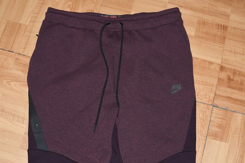 NIKE TECH FLEECE SLIM FIT PORT WINE MENS SPORTSWEAR PANTS - SIZE MEN'S LARGE gallery