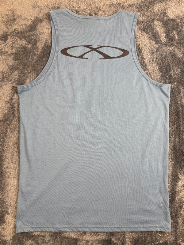 Oakley Tank Top Mens Medium Light Blue Athletic Sleeveless Shirt Logo Reg Fit gallery