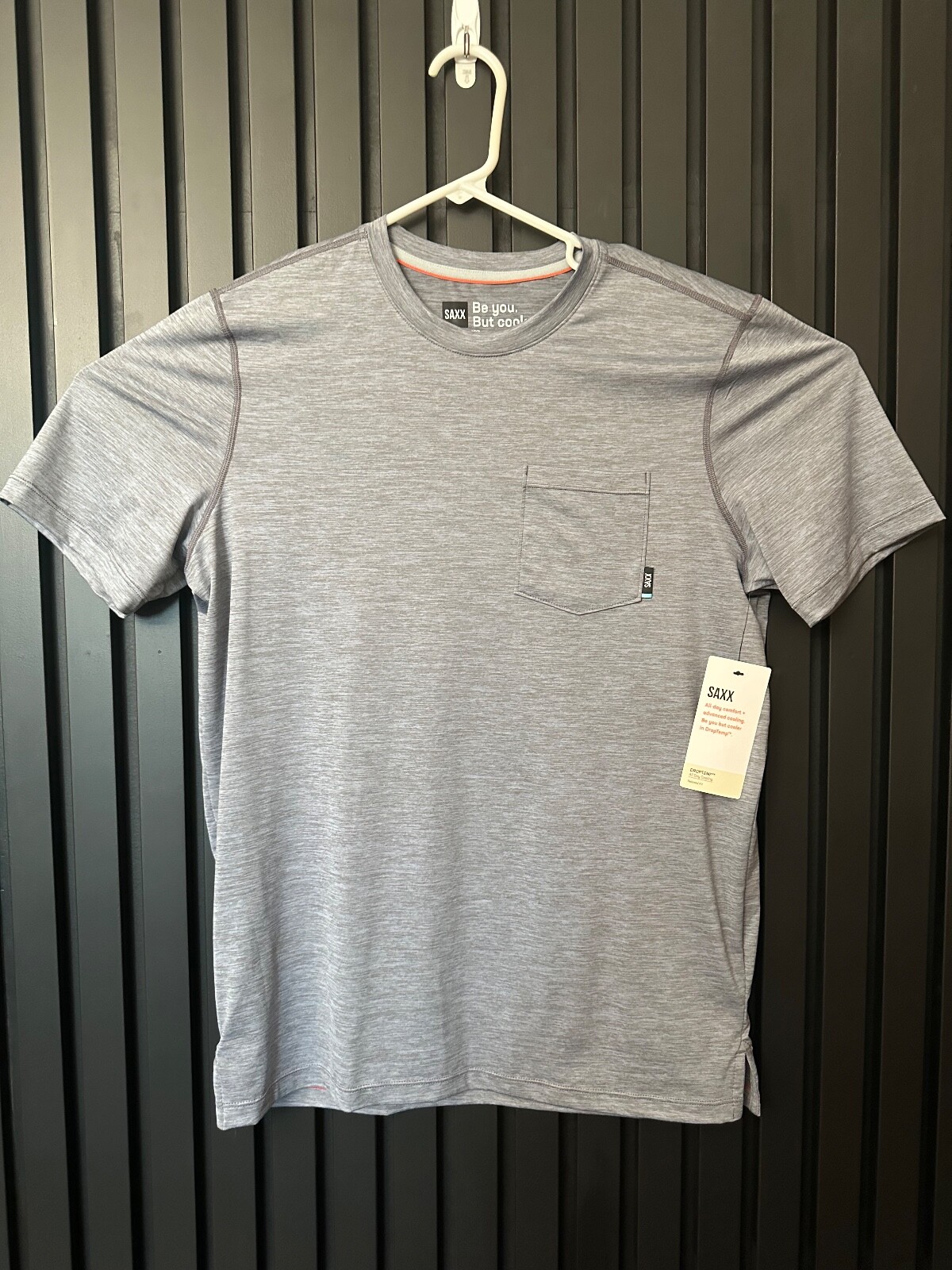 Saxx Men's Droptemp Short Sleeve Tee Shirt Shark Heather Size Small NEW with Tag gallery