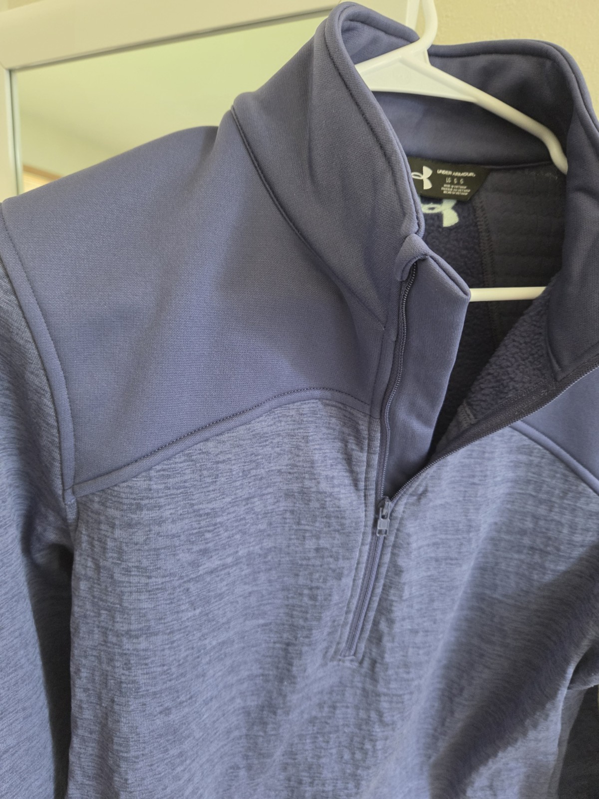 Under Armour Men’s L Blue 1/4 Zip Mock Neck Long Sleeve Polyester Pullover gallery