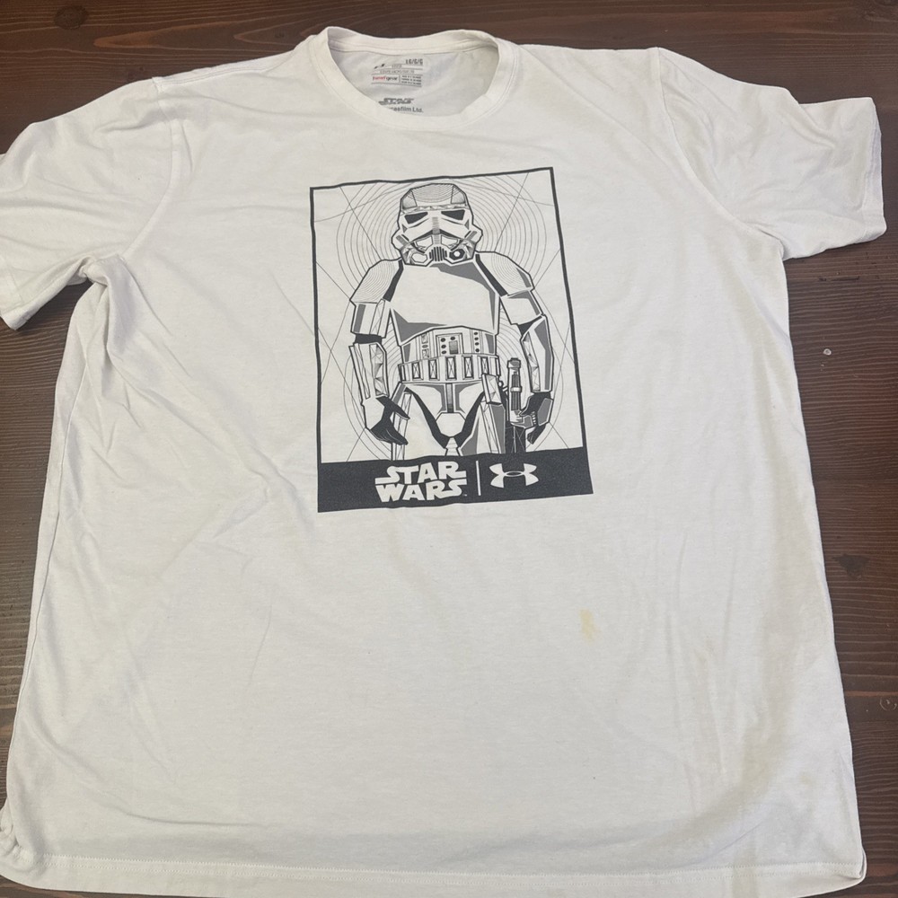 Under Armour Star Wars STORM TROOPER Heat Gear Loose Fit T Shirt - Large