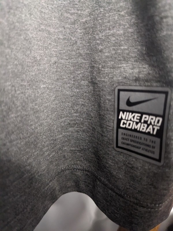 Nike Pro Combat Gray Fitted Athletic T Shirt Dri Fit Short Sleeve Mens SZ L gallery