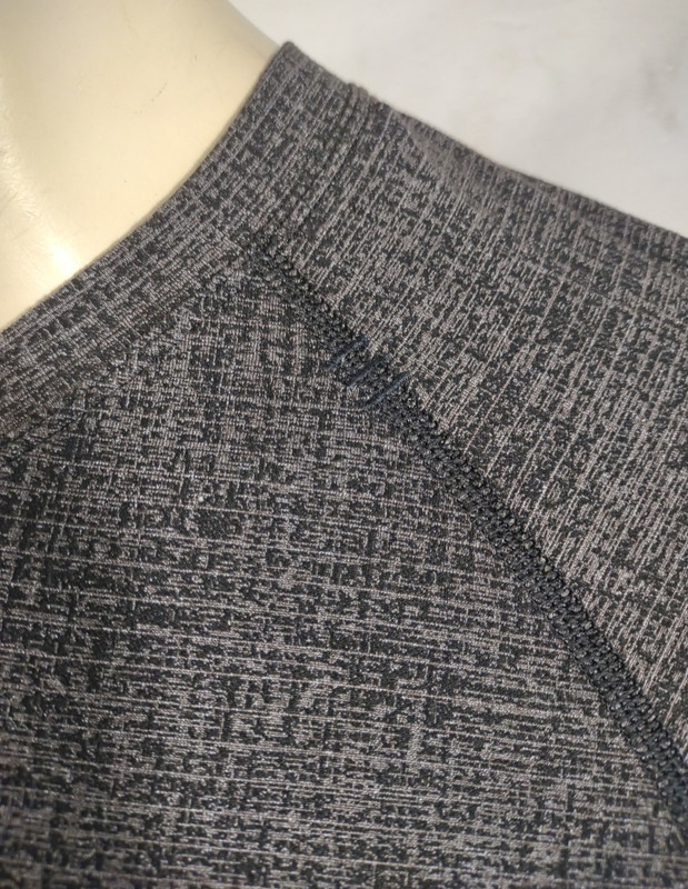 Lululemon dark gray black cross hatch long sleeve base layer shirt mens XL gallery