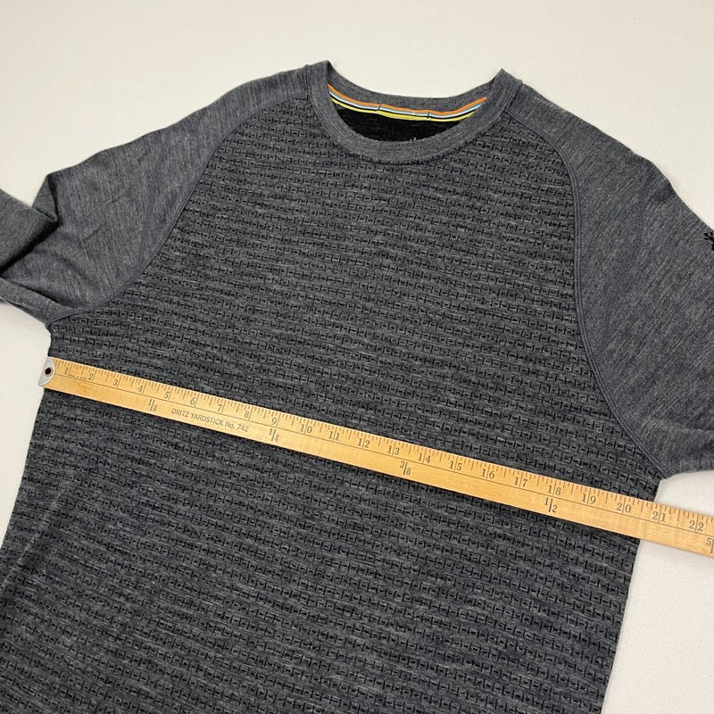 SmartWool Merino 250 Wool Shirt Mens XL Gray Base Layer Hiking Outdoors Gorpcore gallery