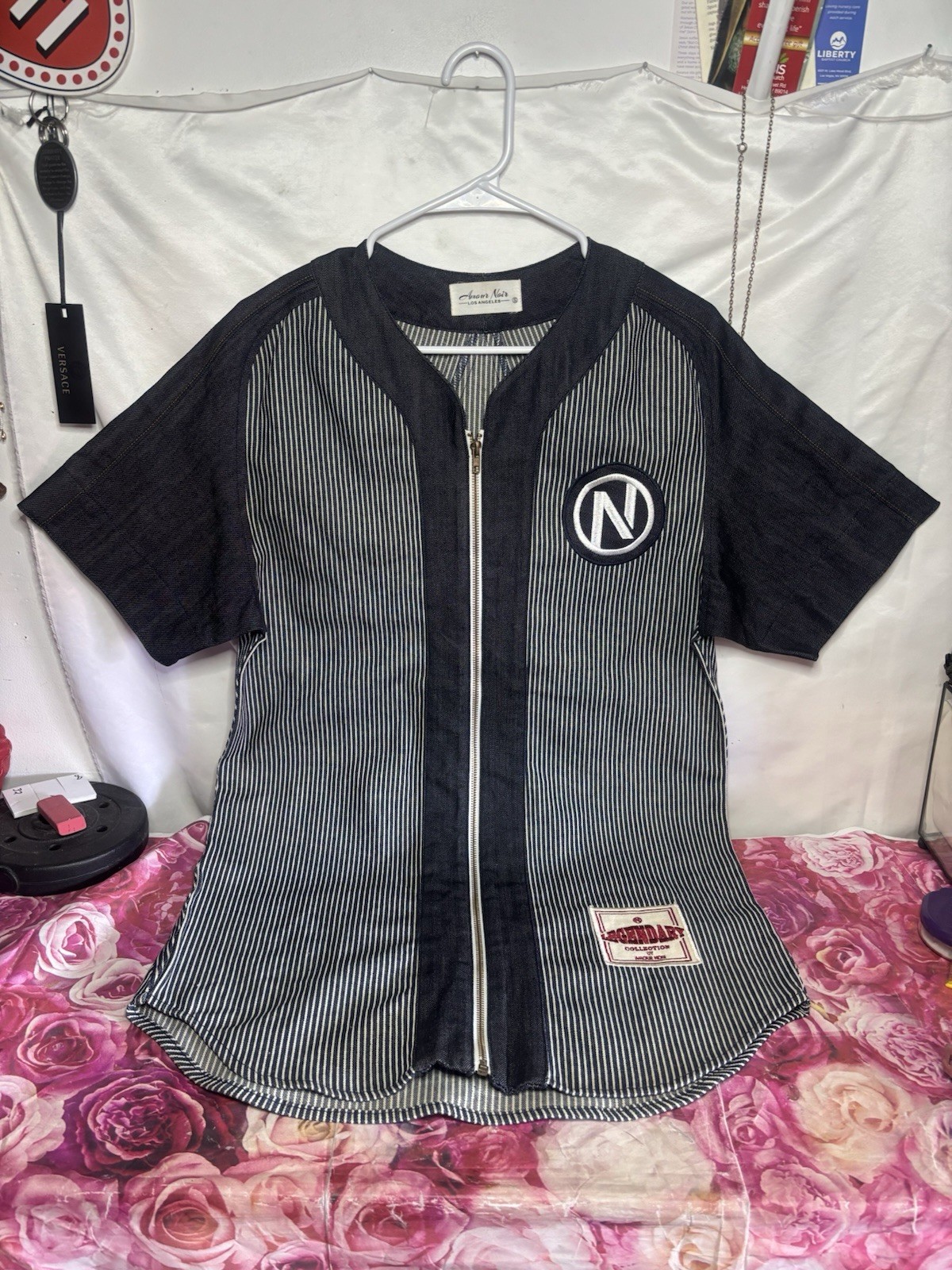 Men’s Small Amour Noir #7 Kaepernick Zip Up Jersey gallery