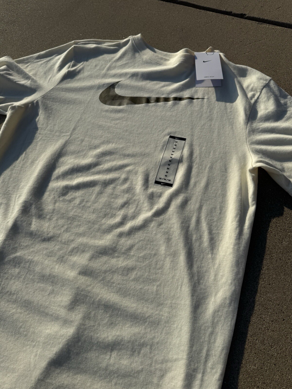 Nike Men's T-Shirt Athletic Logo Swoosh Printed Active Short Sleeve Tee gallery