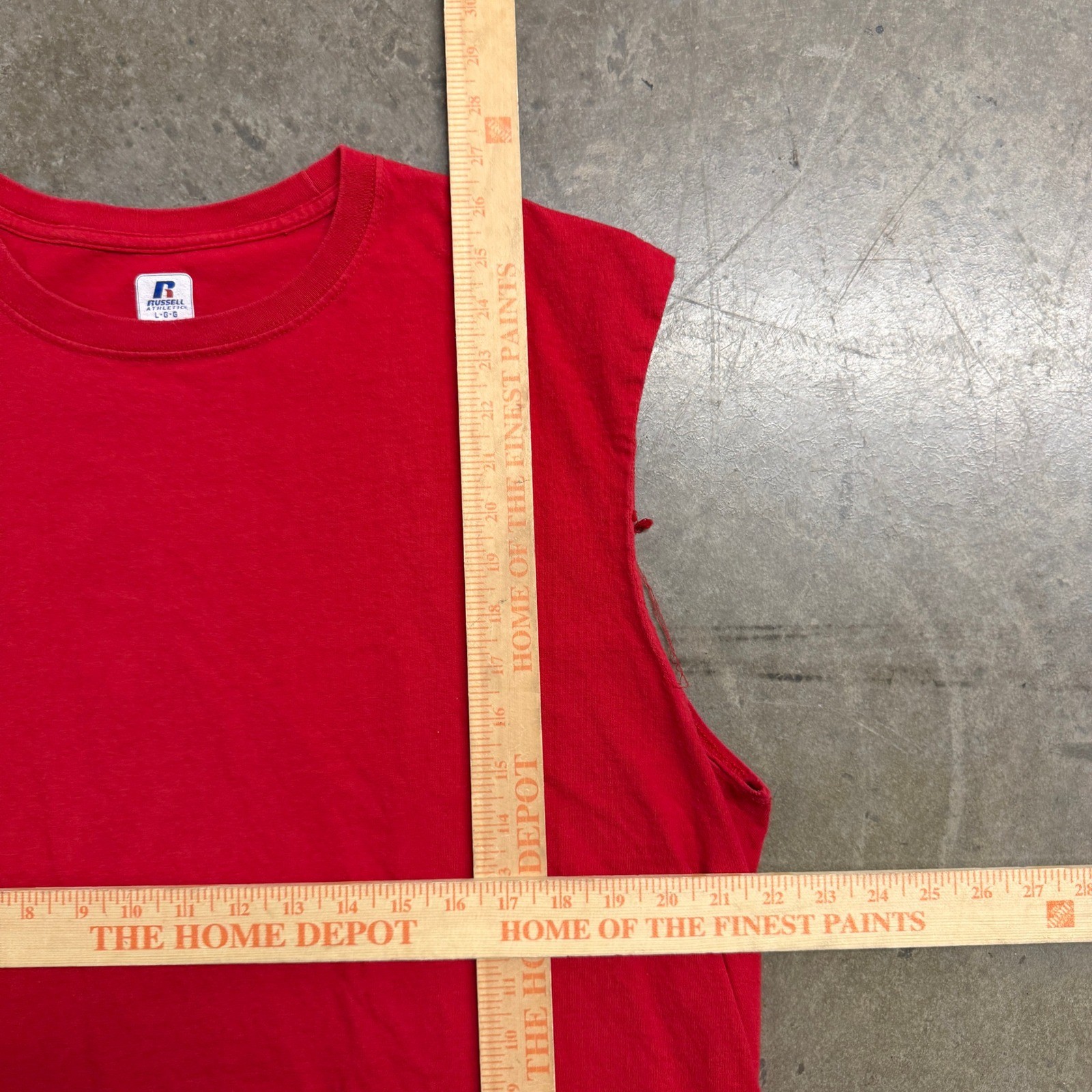 Russell Athletic Mens Muscle Tee Red Sleeveless Shirt Cut Off Size Large gallery
