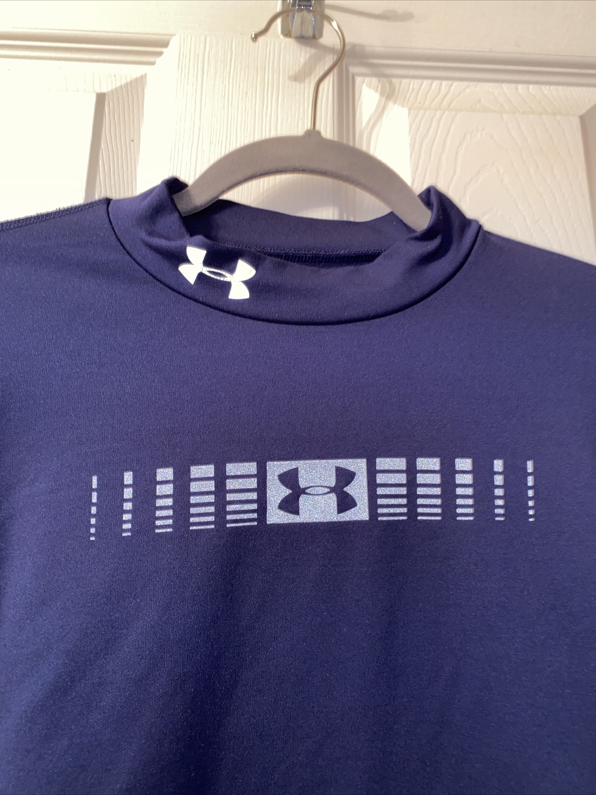 mens YXL under armour cold gear shirt gallery