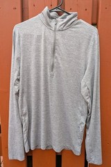 Tek Gear Long Sleeve Mock Neck 1/4 zip Pullover w/thumb holes, Gray, Size: Small