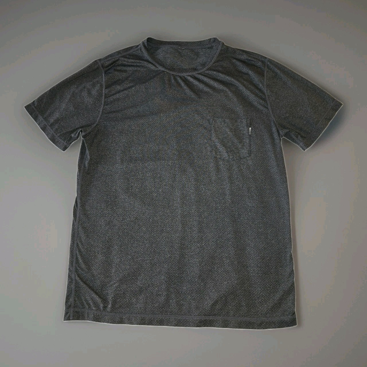 Vuori Men's Tradewind Performance Shirt Heather Gray Pocket Size Large gallery