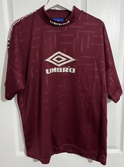Umbro Training Top Shirt Burgundy Maroon Vintage 1990’s Blue Tag Men’s XL