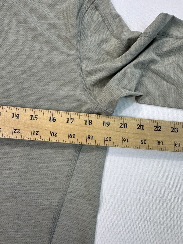 Ten Thousand Versatile Shirt Mens Small LS Long Sleeve Athletic Performance gallery