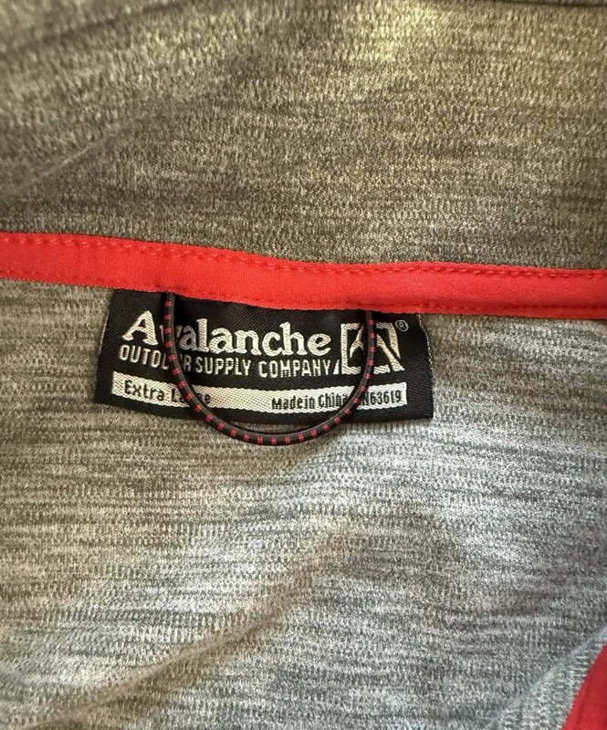 Avalanche Men's Size XL 1/4 Quarter Zip Pullover Long Sleeve Shirt Gray Winter gallery