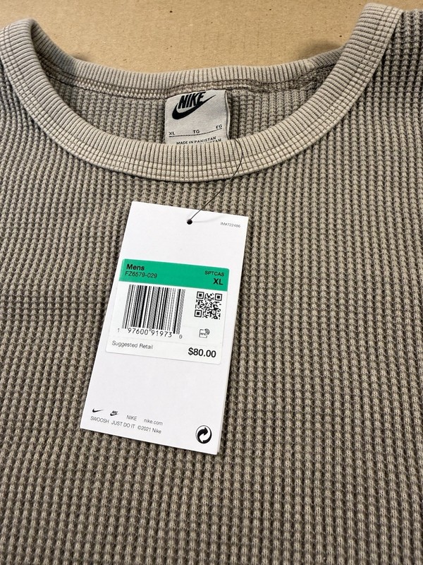 Nike Life Heavyweight Waffle Thermal Long Sleeve Brown Mens M FZ6579-429, NWT gallery