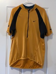 NIKE FIT BIKER ACG TOP MENS SIZE L CHEST PIT TO PIT 22″ LENGTH 28″ MADE IN USA