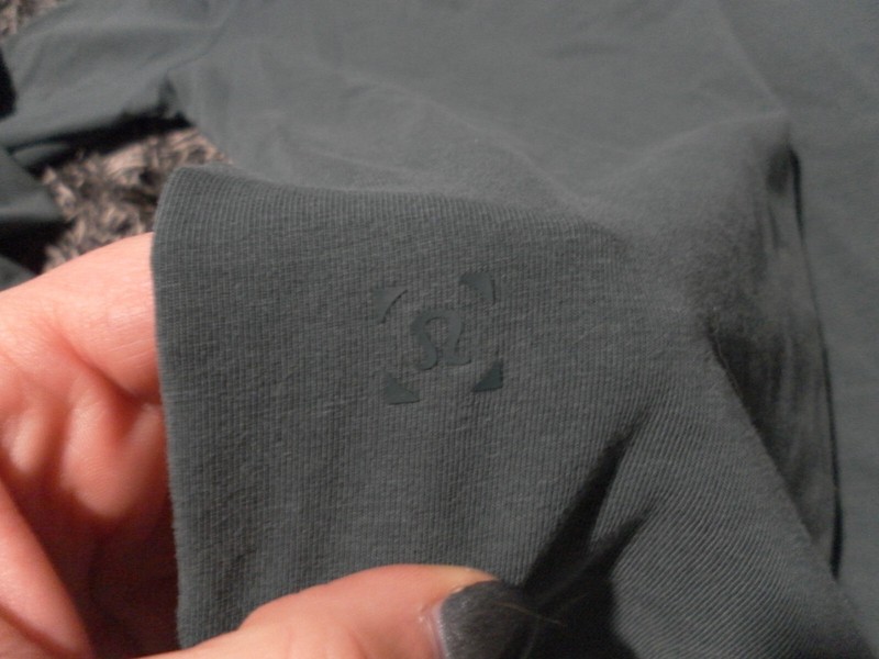 Lululemon Men's XL 5 Year Basic Long Sleeve Henley Antigua Green Vitasea gallery