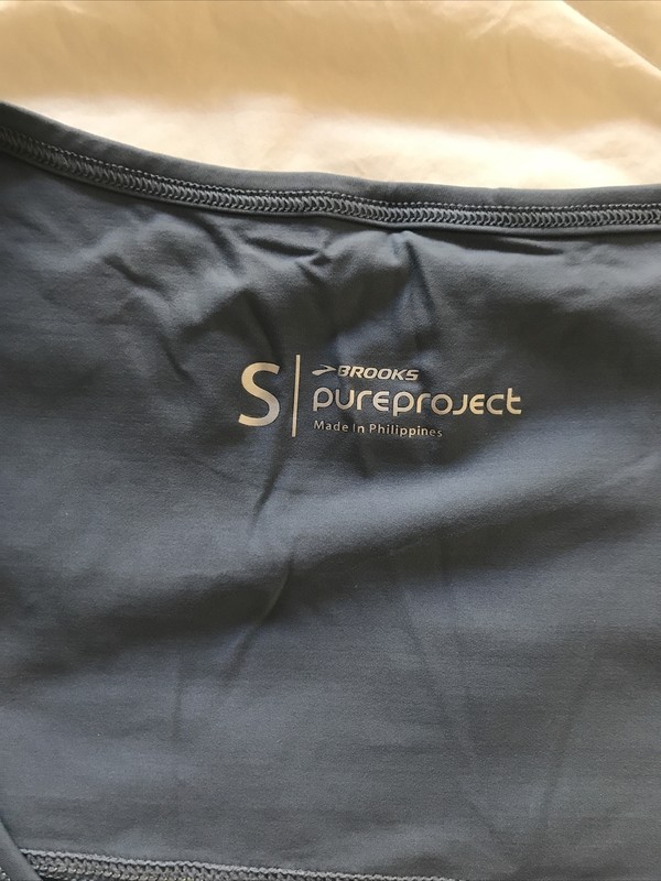 Brooks Pure Project Pullover Long Sleeve Womens Sz S gallery