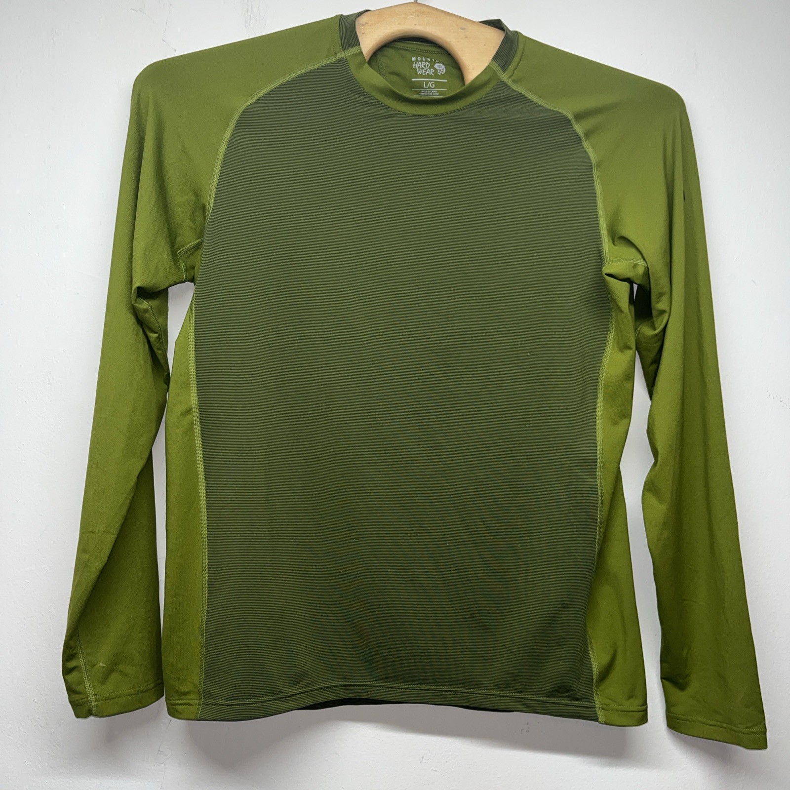 Mountain Hardwear Wicked Tech Performance Long Sleeve Green Large Wicking Hiking gallery