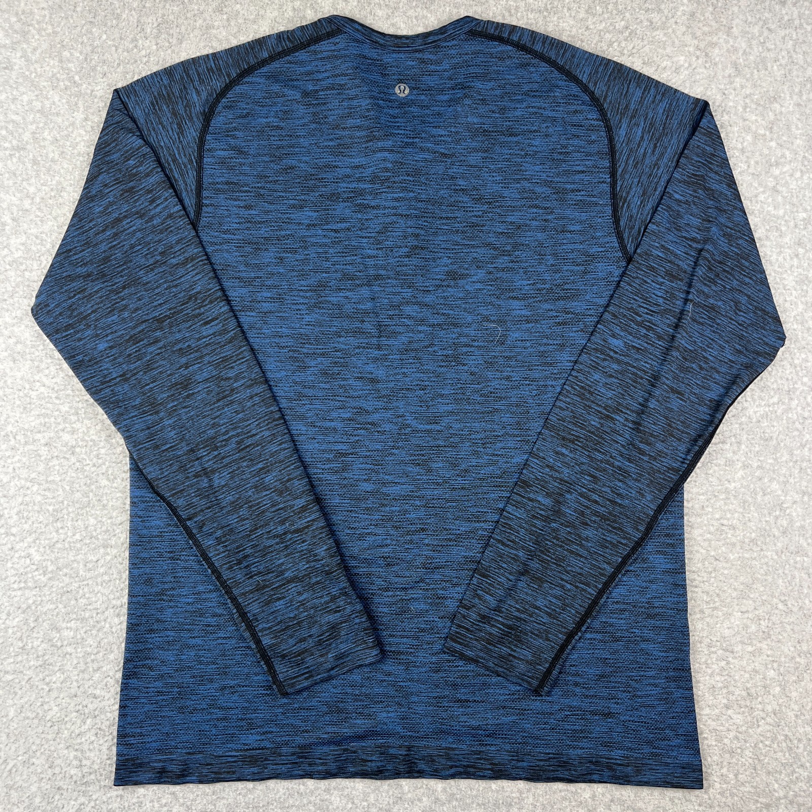 Lululemon Metal Vent Tech Henley Long Sleeve Shirt Stretch Large Mens Blue gallery