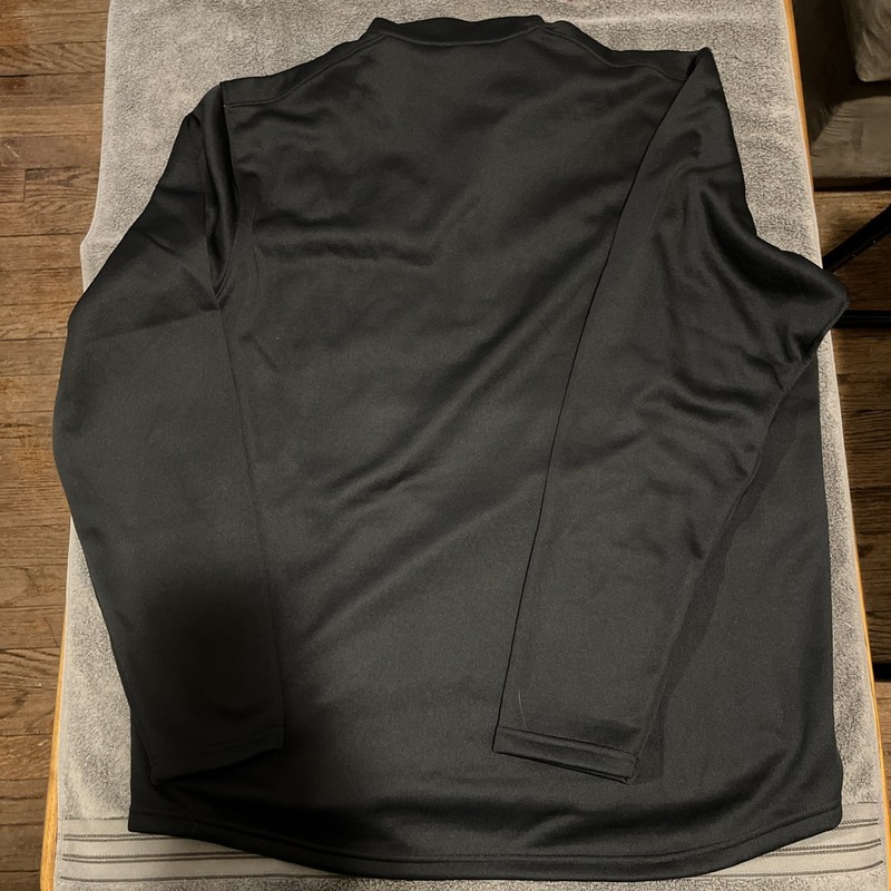 New Balance Thermal Half Zip Men's XL Black NWT Spring, Summer Sweater gallery