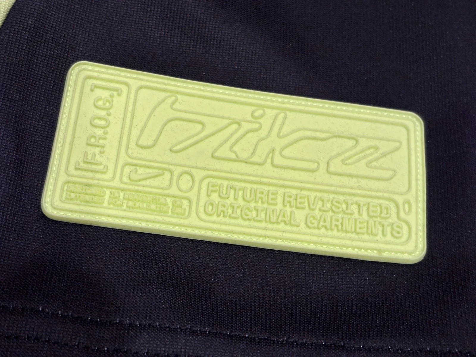 Nike Project F.R.O.G. Jelly Cage Jersey Black Volt White Men Size XL IF1294-010 gallery