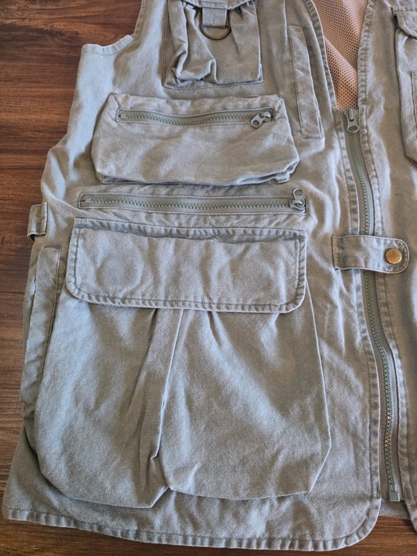 Vintage 90'S Distressed Woolrich Fishing Zip Vest XL EUC gallery